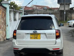 Subaru Forester 2010 White