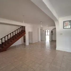 5bdrm House in Mbezibeach for rent
