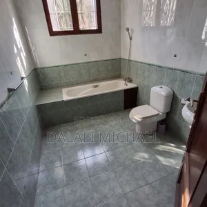 5bdrm House in Mbezibeach for rent