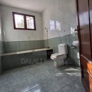 5bdrm House in Mbezibeach for rent