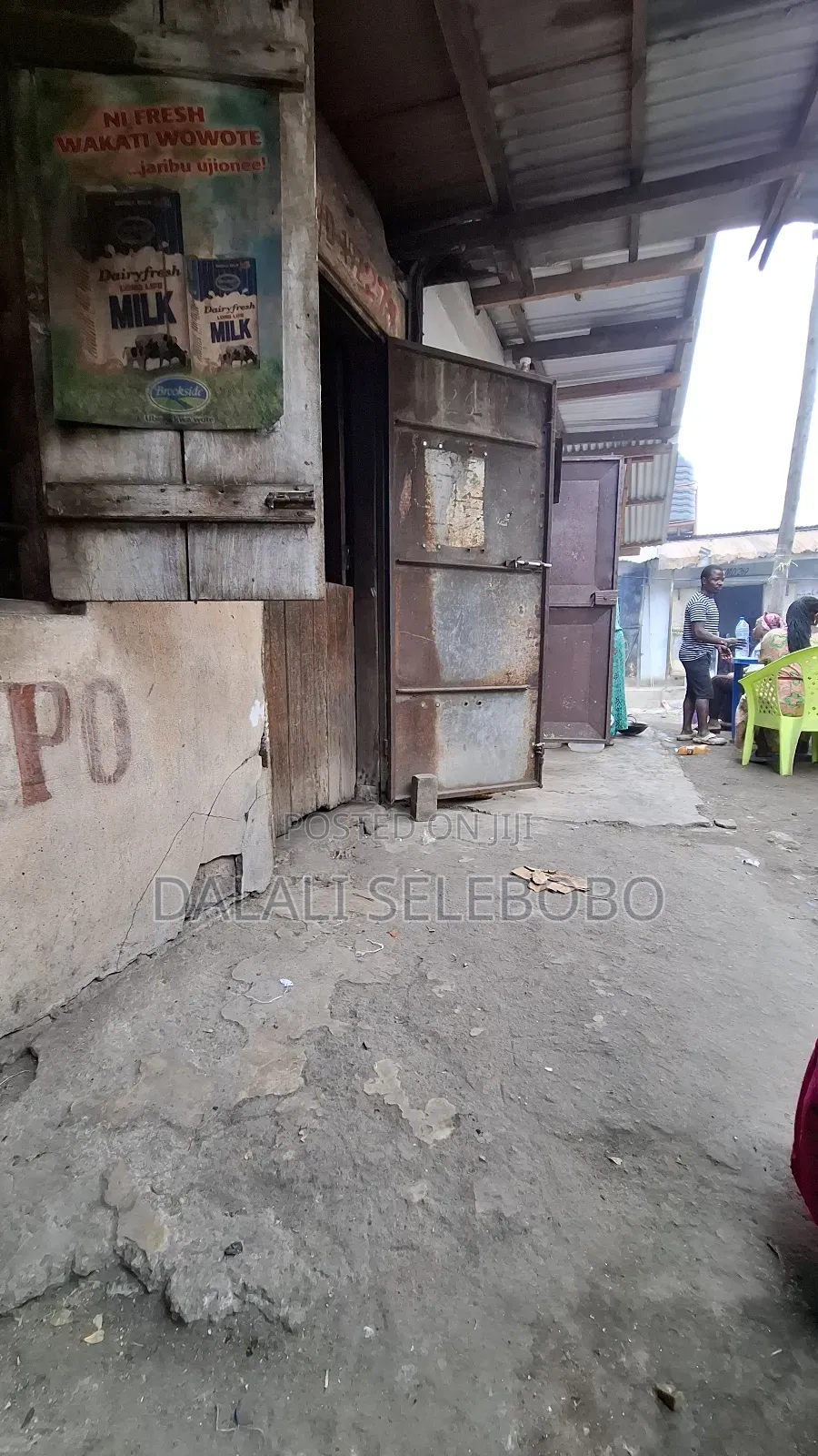 Shop With Store Sale at Shekilango Sokoni Full Population