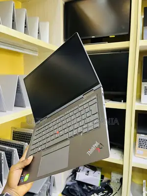 New Laptop Lenovo Thinkpad X1 Yoga 16GB Intel Core I7 SSD 512GB