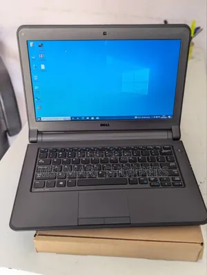 Laptop Dell Latitude 3350 8GB Intel Core I3 HDD 500GB