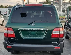 Toyota Land Cruiser 2007 Green