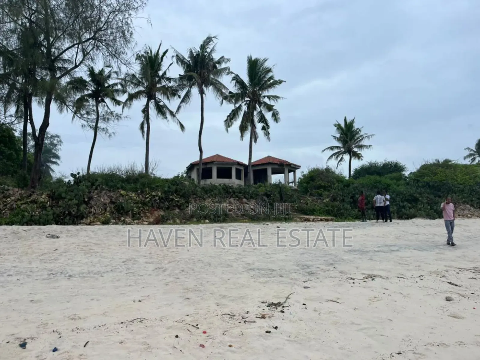 Beach Plot for Sale at Bahari Beach