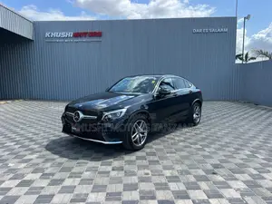 Mercedes-Benz GLC-Class 2017 Black