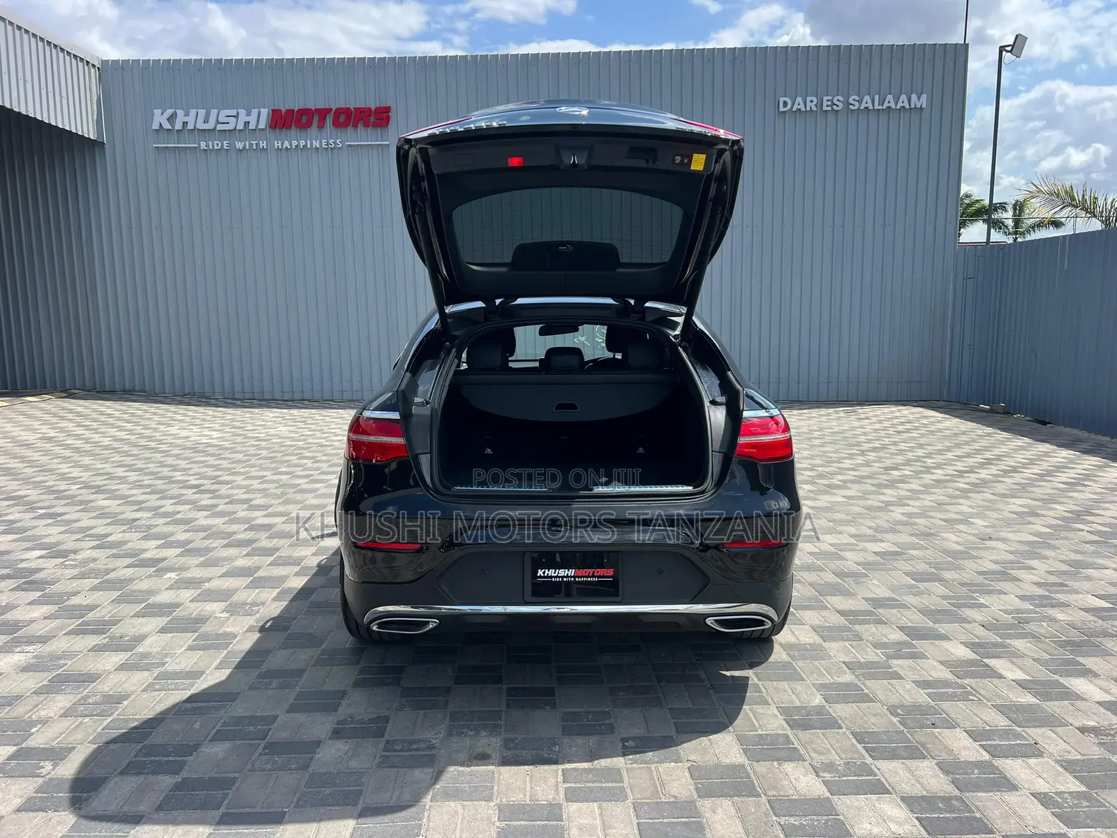 Mercedes-Benz GLC-Class 2017 Black