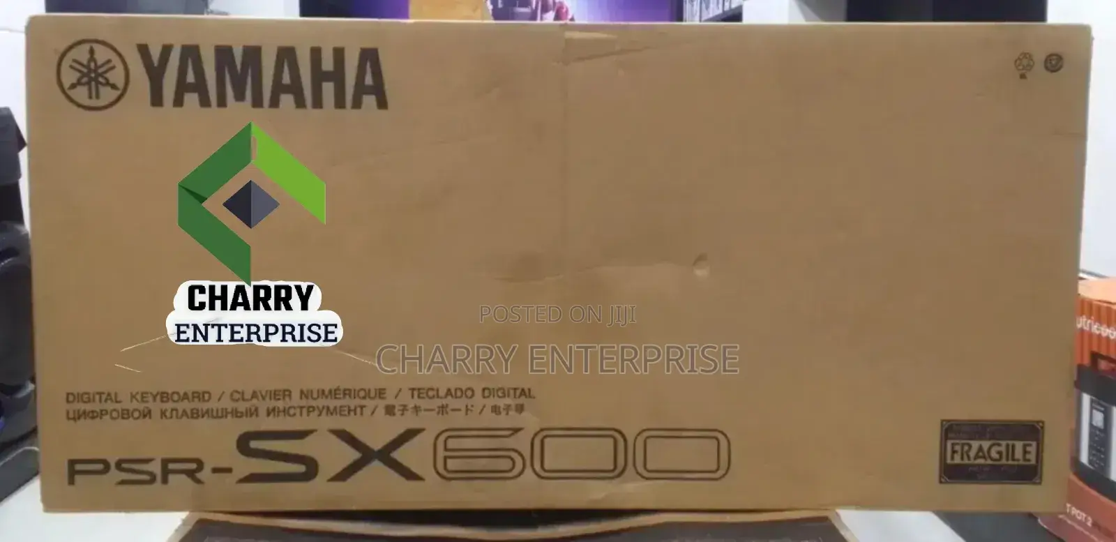 Orignal Yamaha Digital Keyboard PSR Sx600 Amplifier Speakers