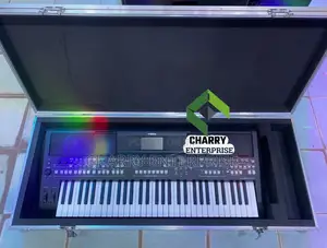 Orignal Yamaha Digital Keyboard PSR Sx600 Amplifier Speakers
