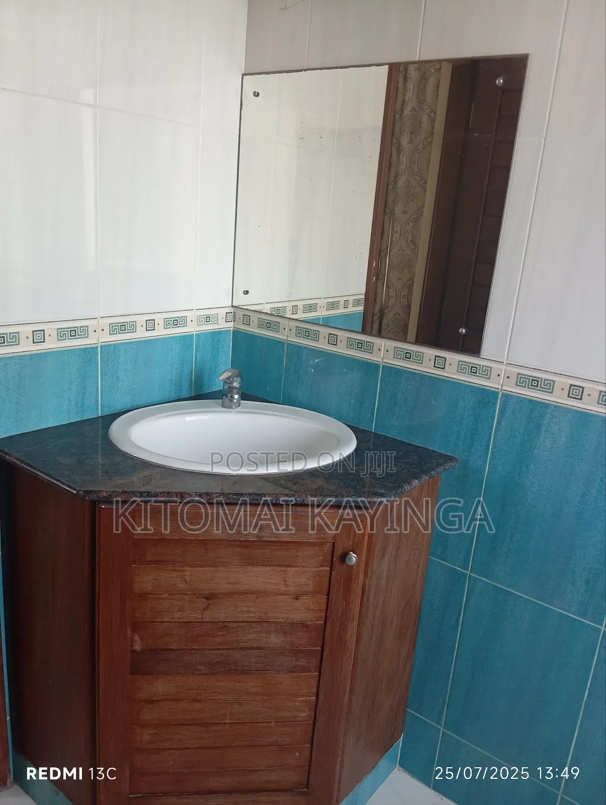3bdrm Apartment in Upanga West for rent