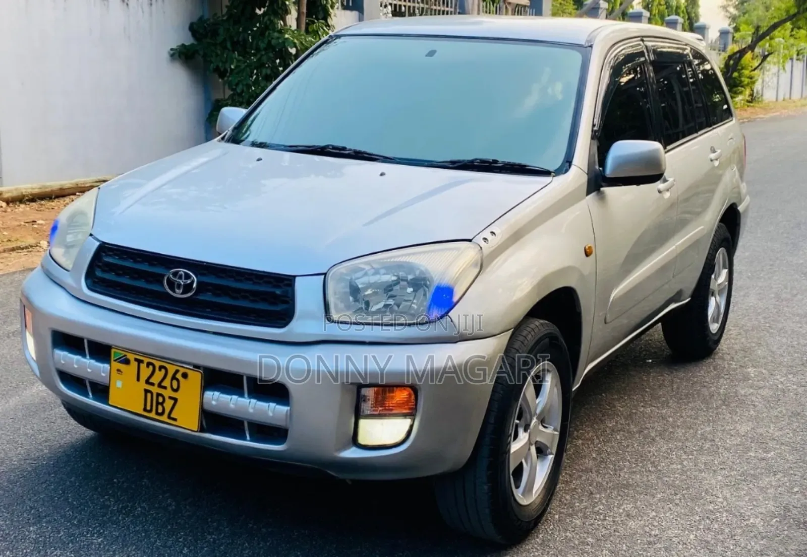 Toyota RAV4 Automatic 2003 Silver