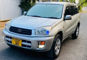 Toyota RAV4 Automatic 2003 Silver