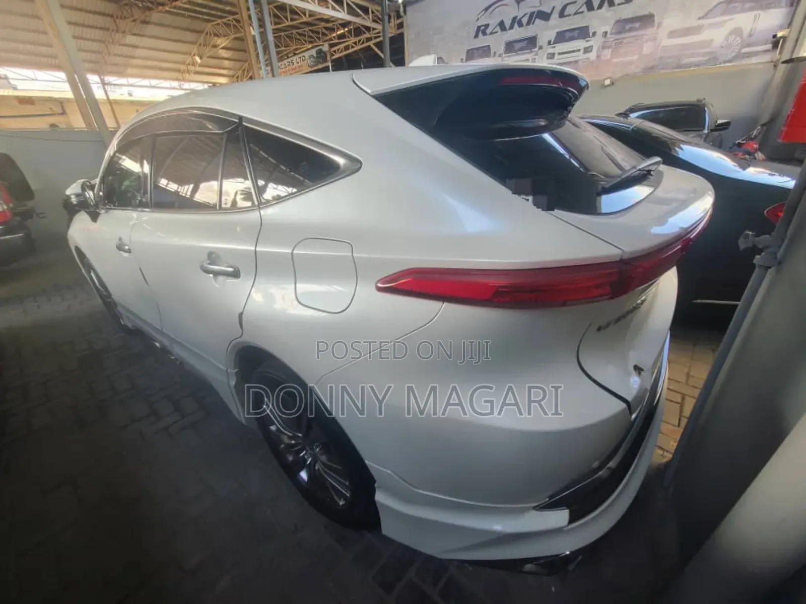 Toyota Harrier 2021 White