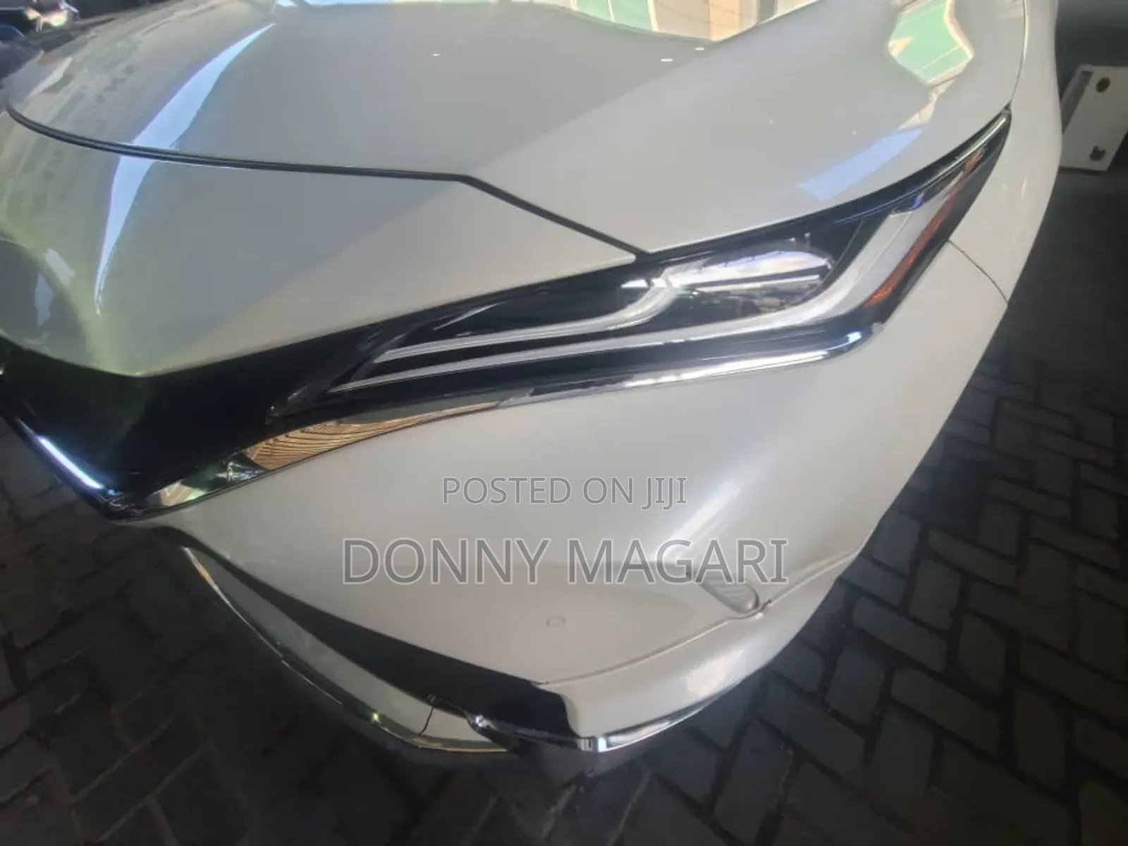 Toyota Harrier 2021 White
