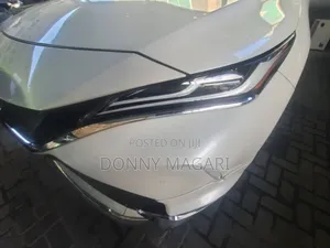Toyota Harrier 2021 White