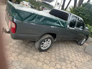 Toyota Hilux 2010 Gray
