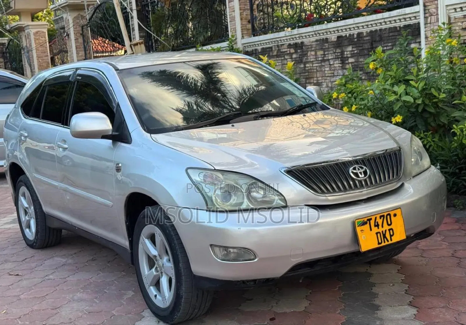 Toyota Harrier 2005 Silver