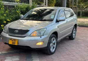 Toyota Harrier 2005 Silver