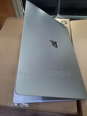 Laptop Apple MacBook Pro 2019 16GB Intel Core I9 SSD 512GB