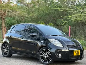 Toyota Vitz 2008 Black