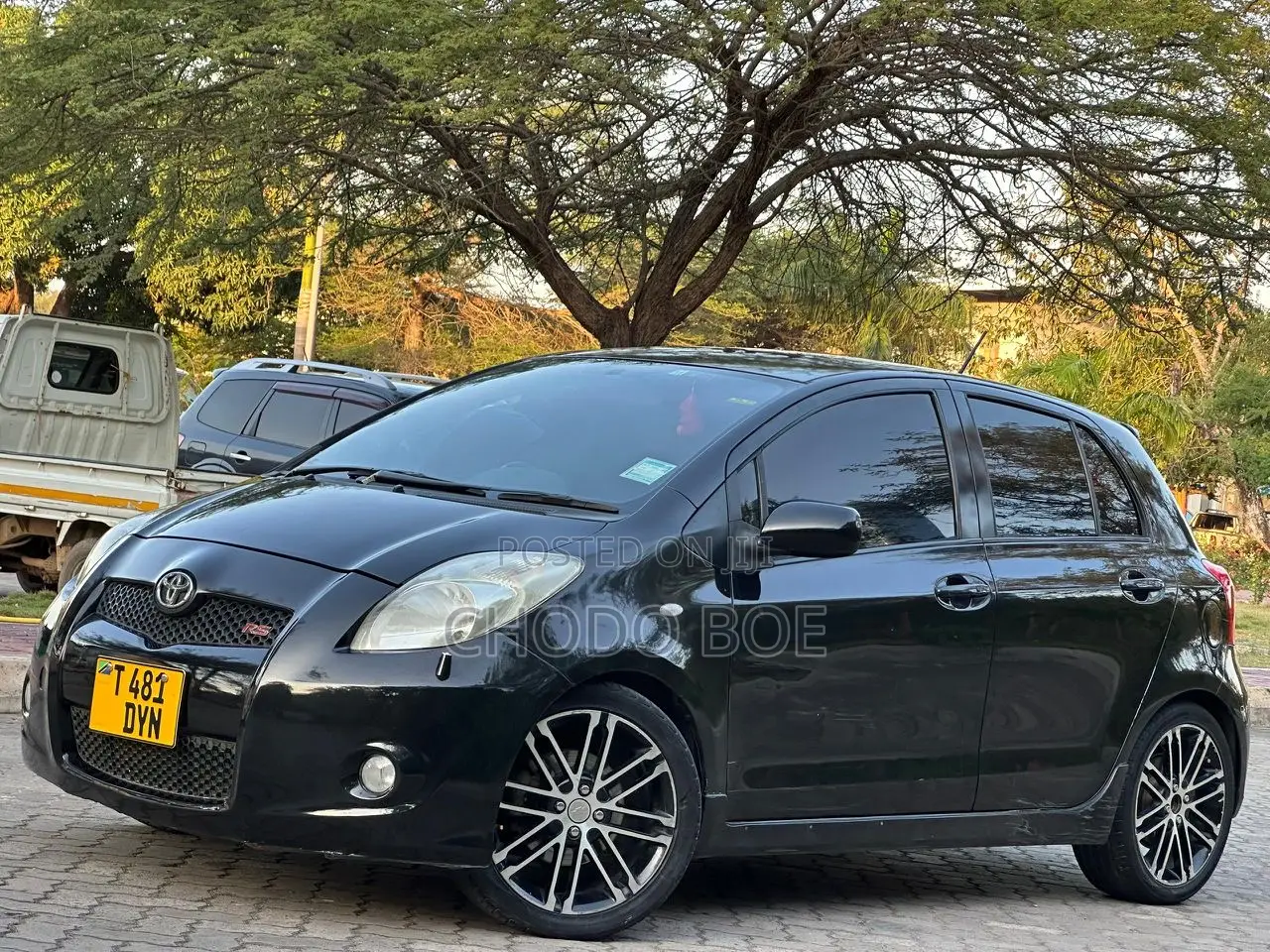 Toyota Vitz 2008 Black