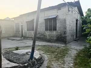3bdrm House in Ukonga for sale