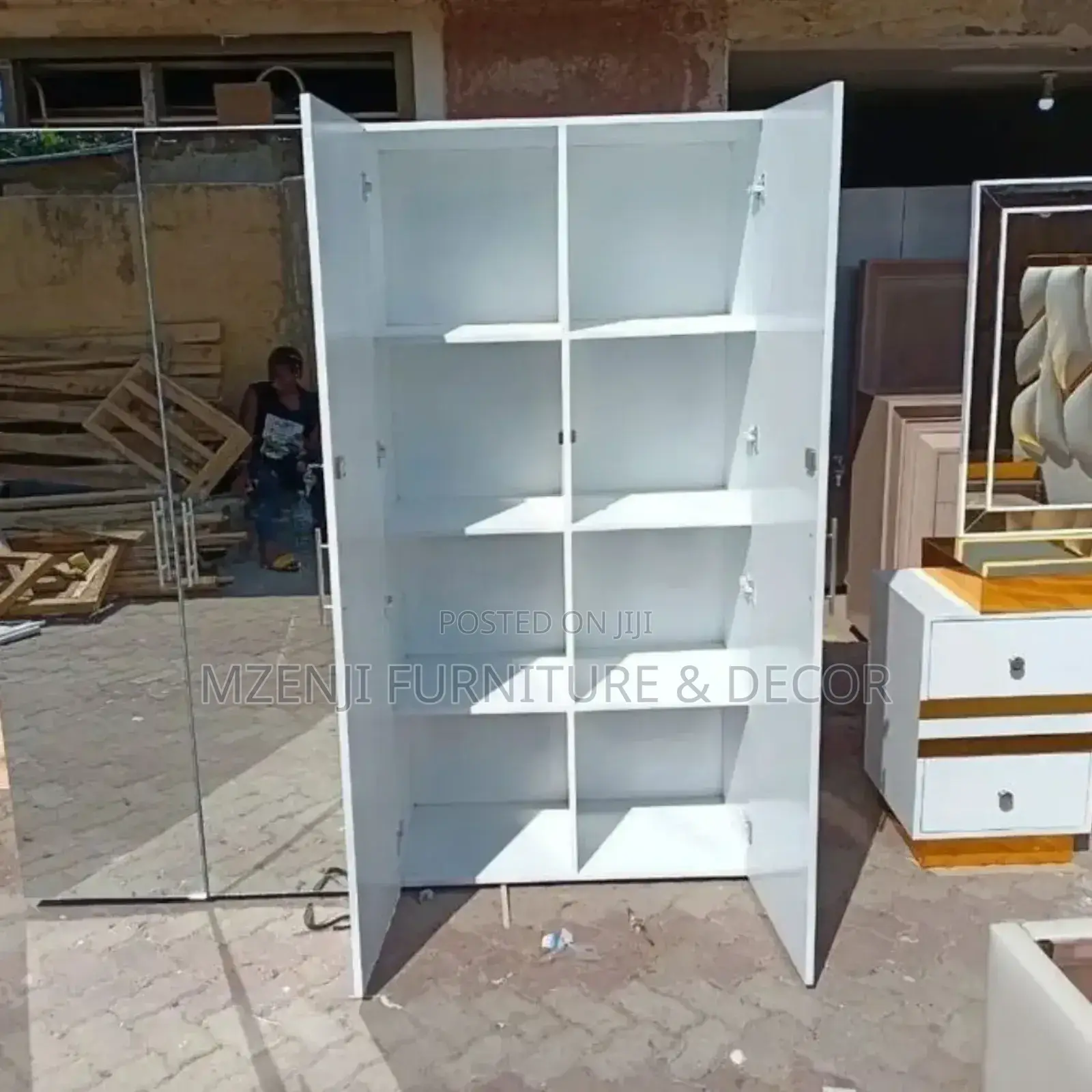 Kabati La Nguo La Milango Minne Two Mirror