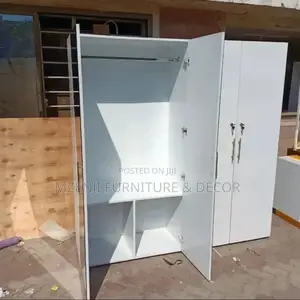 Kabati La Nguo La Milango Minne Two Mirror