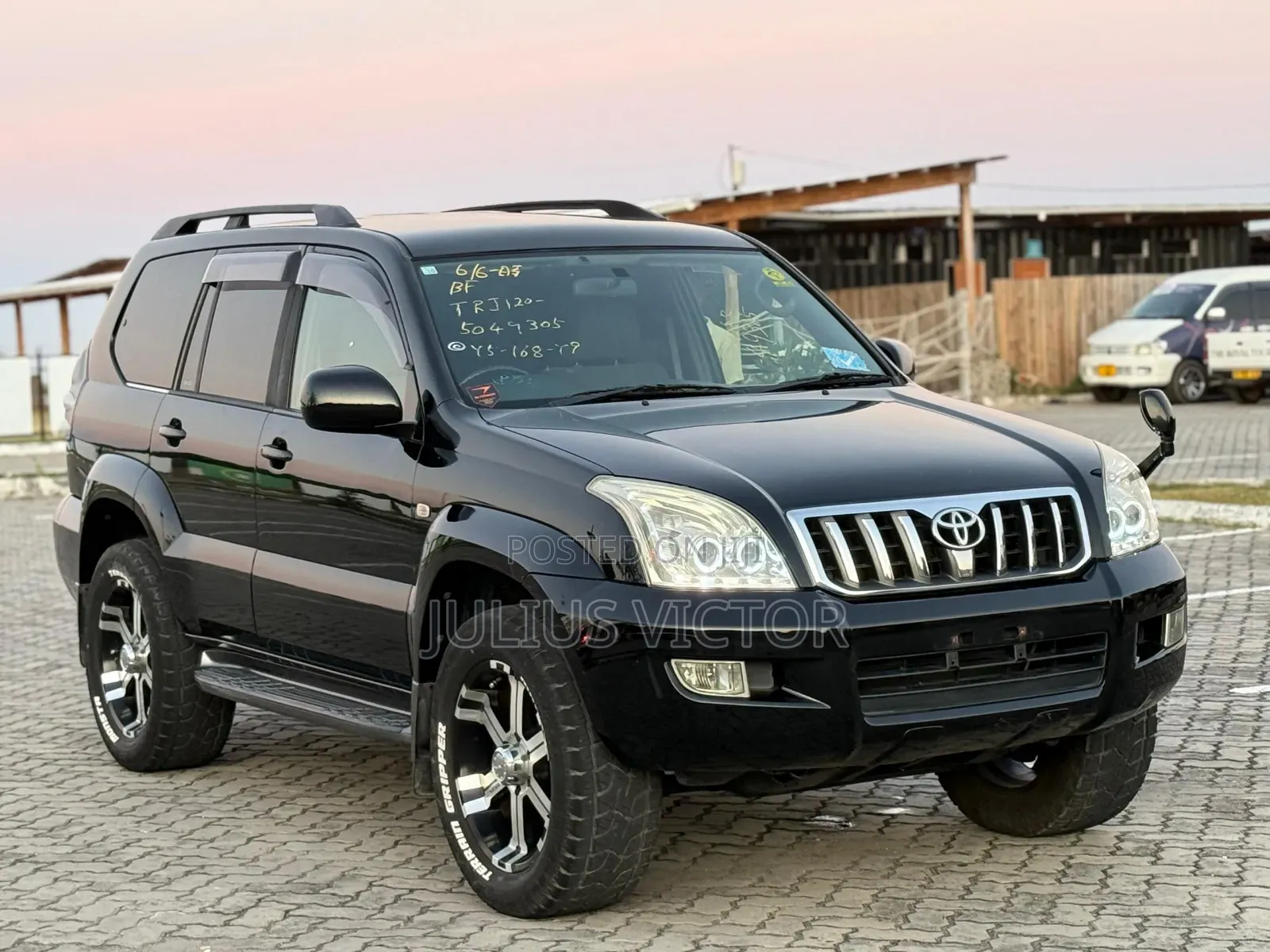 Toyota Land Cruiser Prado 2007 Black