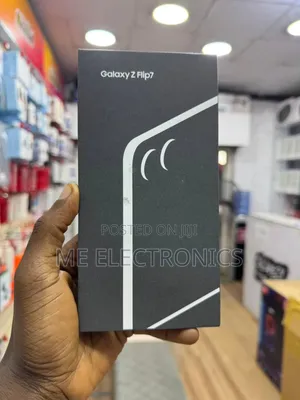 New Samsung Galaxy Z Flip7 256 GB