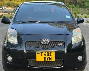 Toyota Vitz 2008 Black