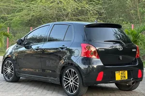 Toyota Vitz 2008 Black
