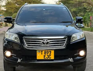 Toyota Vanguard 2010 Black