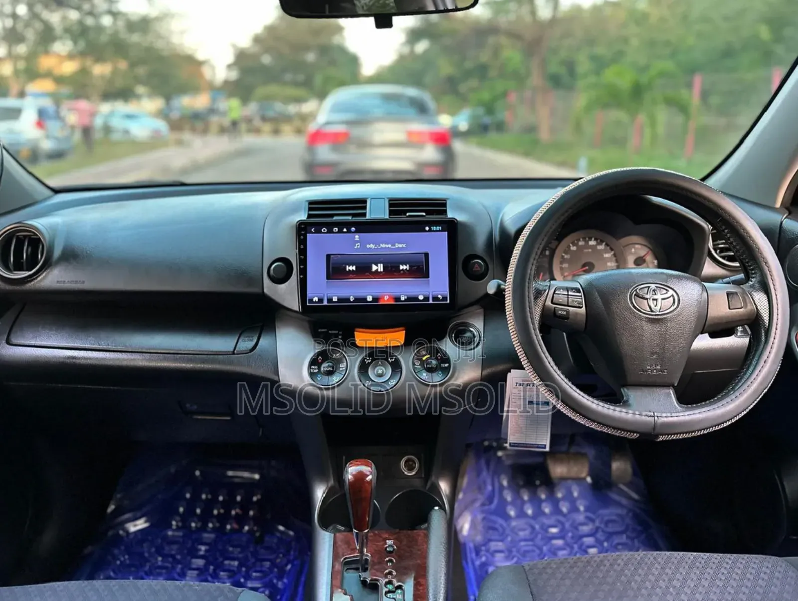 Toyota Vanguard 2010 Black