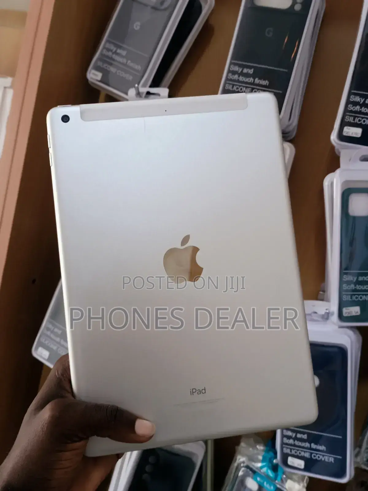 Apple iPad Air 128 GB Gray
