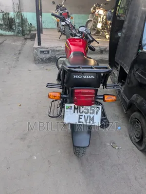 New Honda 2025 Red