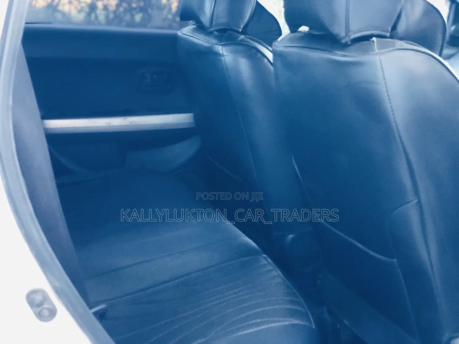 Toyota IST 2005 Silver