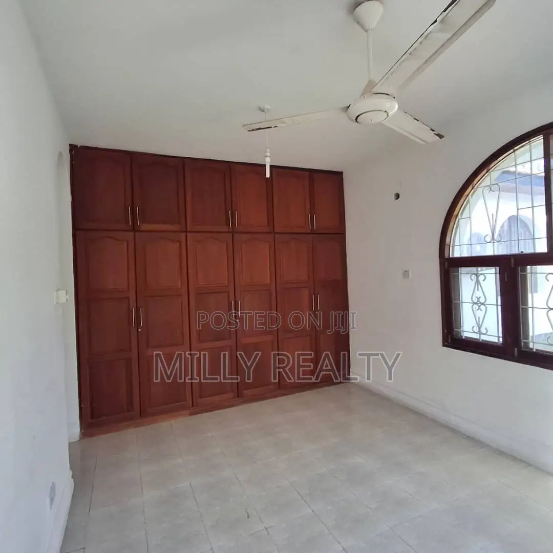 5bdrm House in Mbezi Beach Kwa Zena for rent