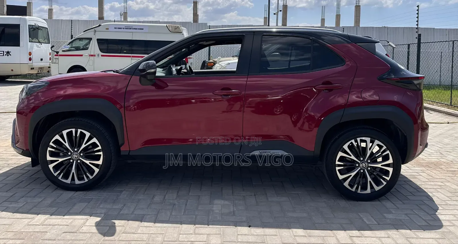 Toyota Yaris Cross 2023 Burgundy