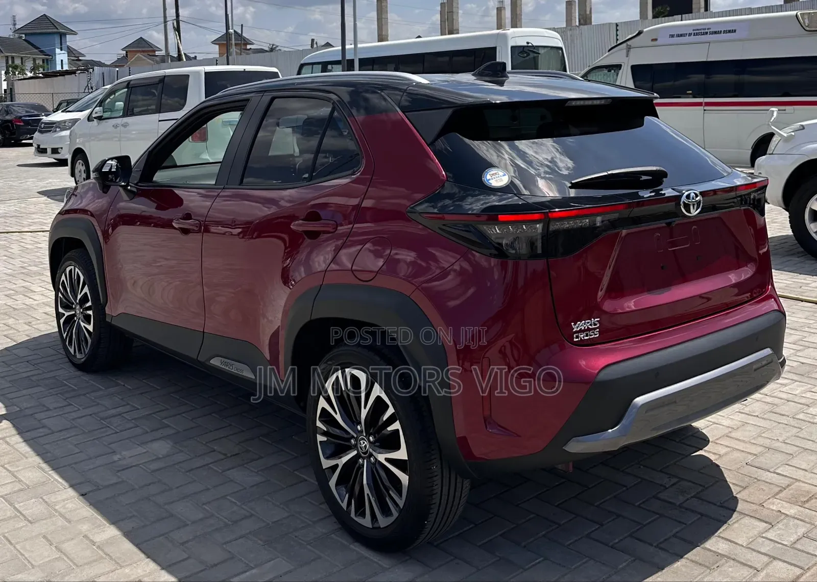 Toyota Yaris Cross 2023 Burgundy