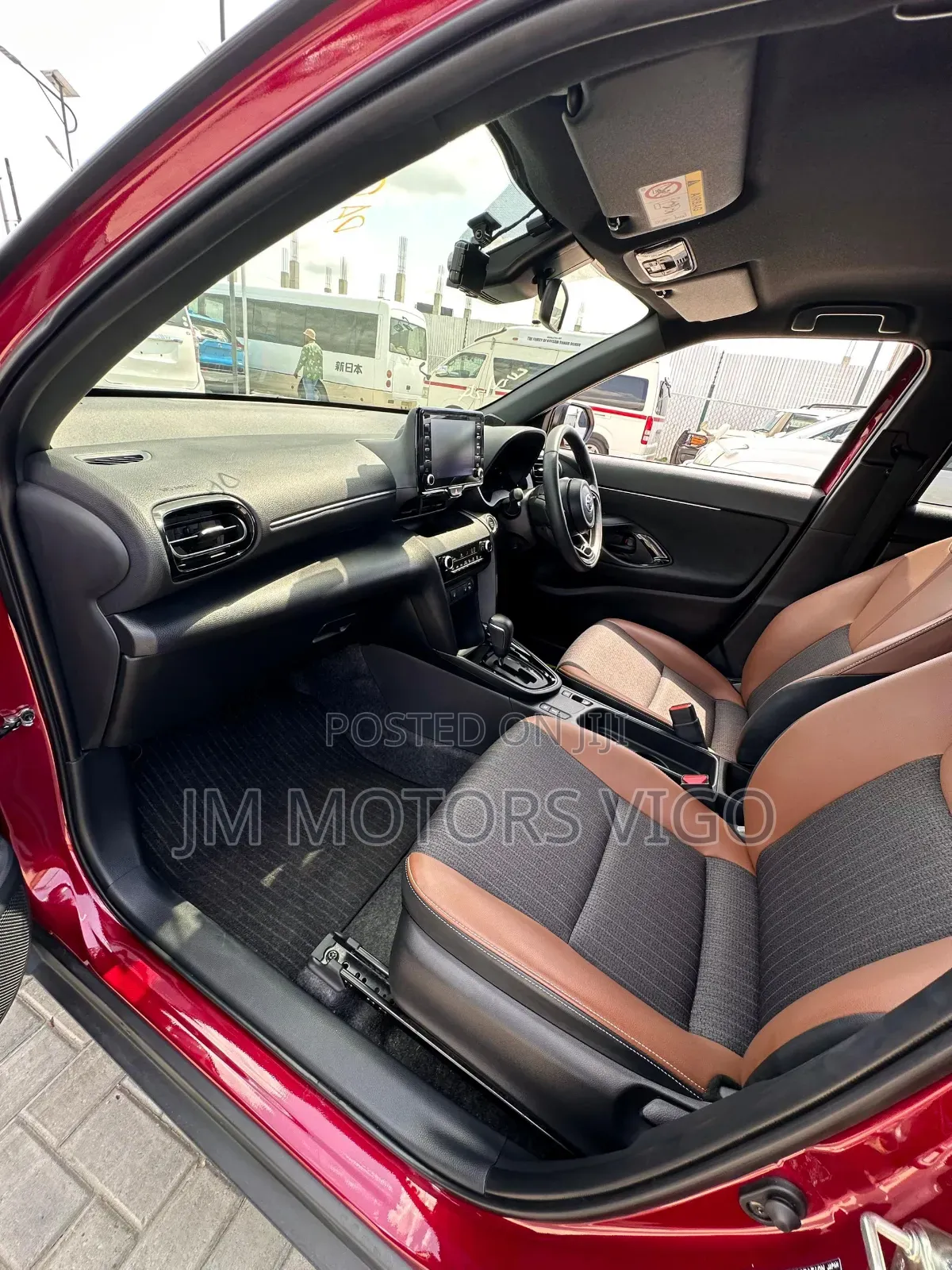 Toyota Yaris Cross 2023 Burgundy