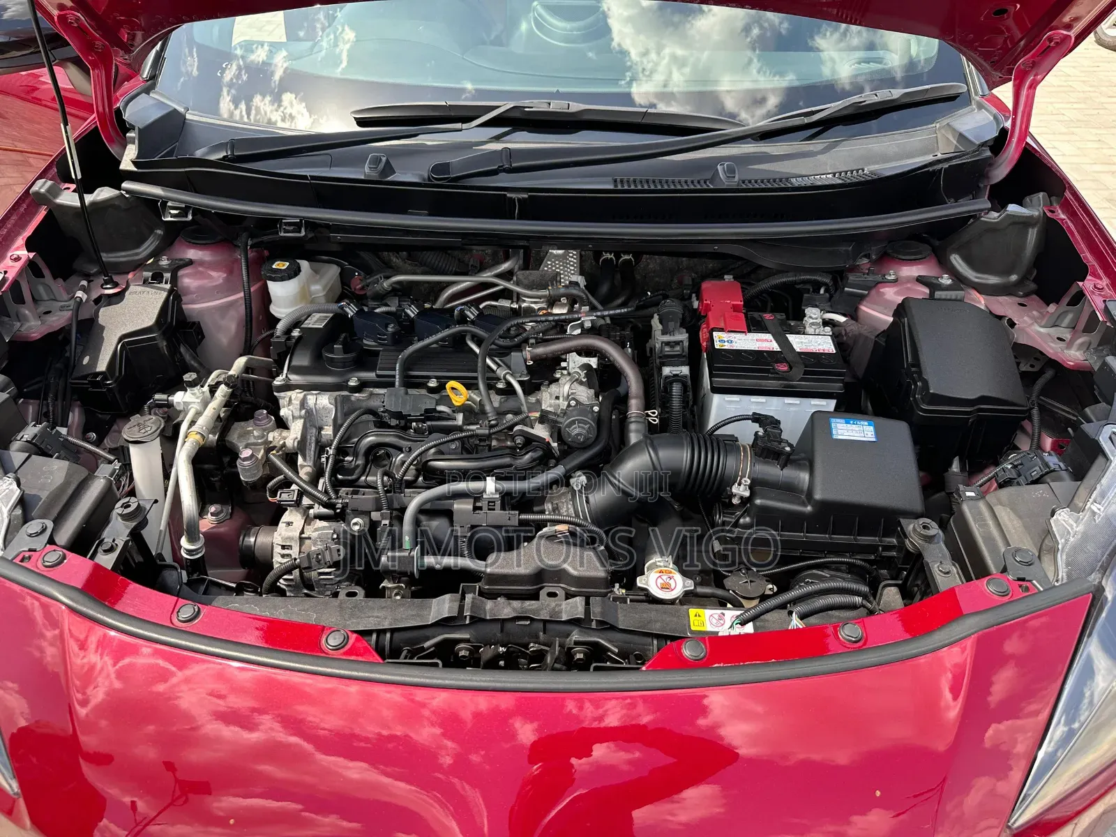 Toyota Yaris Cross 2023 Burgundy
