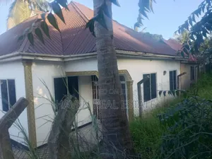3bdrm House in Goba for sale