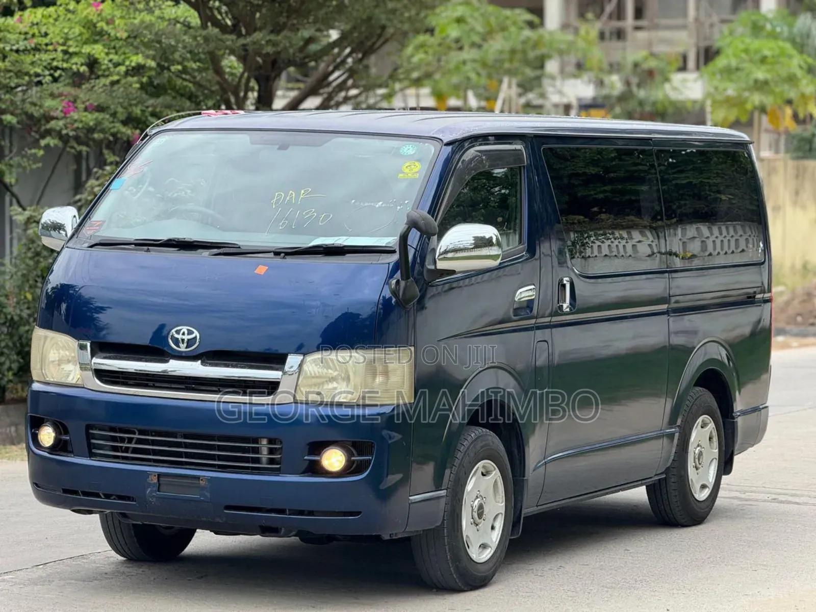 Toyota HiAce 220 2007 Blue