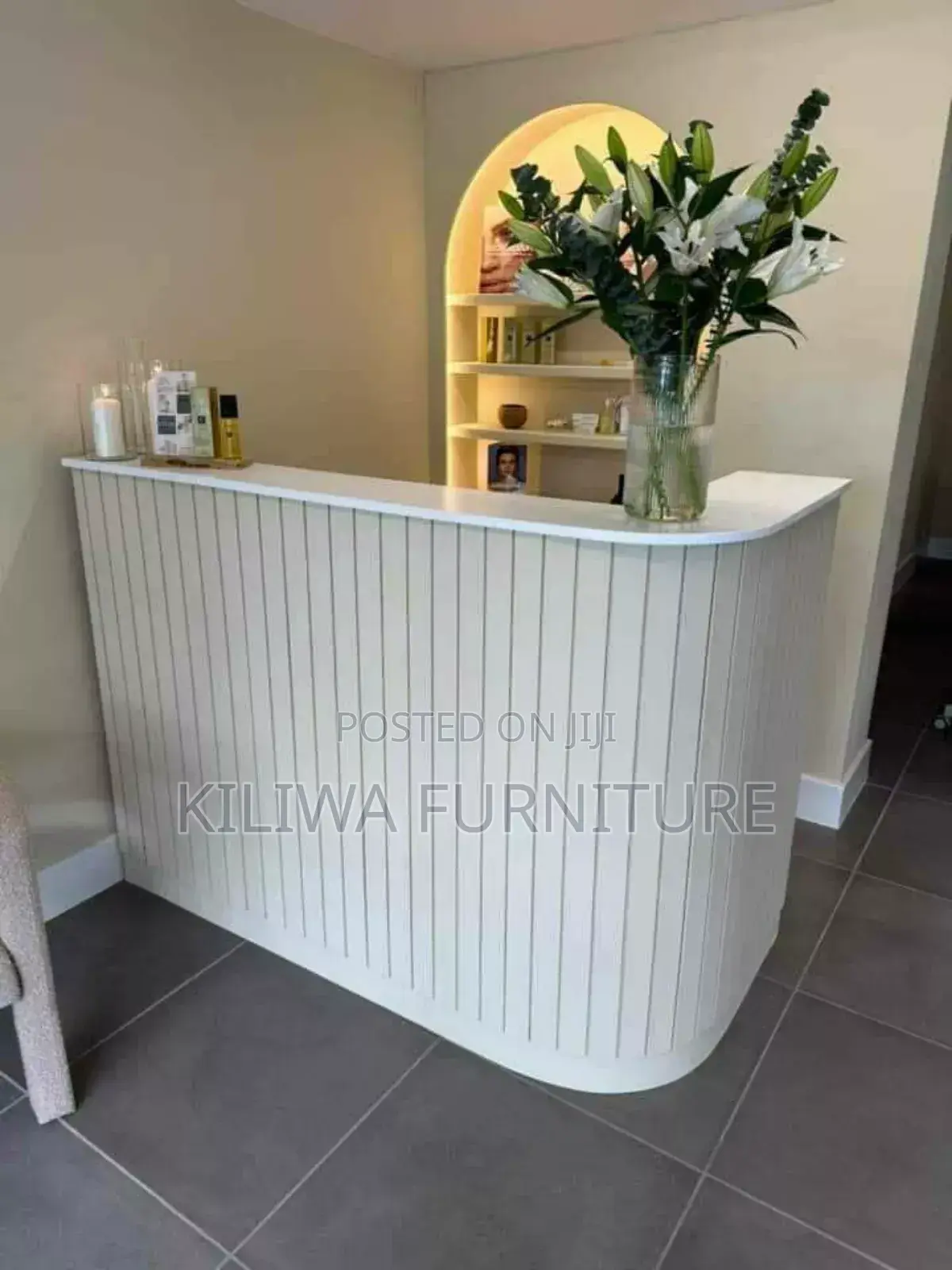 Simple Reception Table