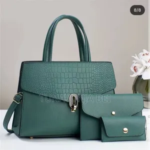Hand Bags / Quality Material for Ladies 