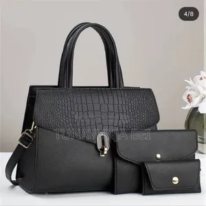 Hand Bags / Quality Material for Ladies 