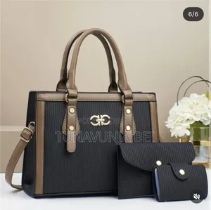 Hand Bags / Quality Material Handbags
