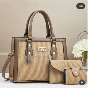 Hand Bags / Quality Material Handbags