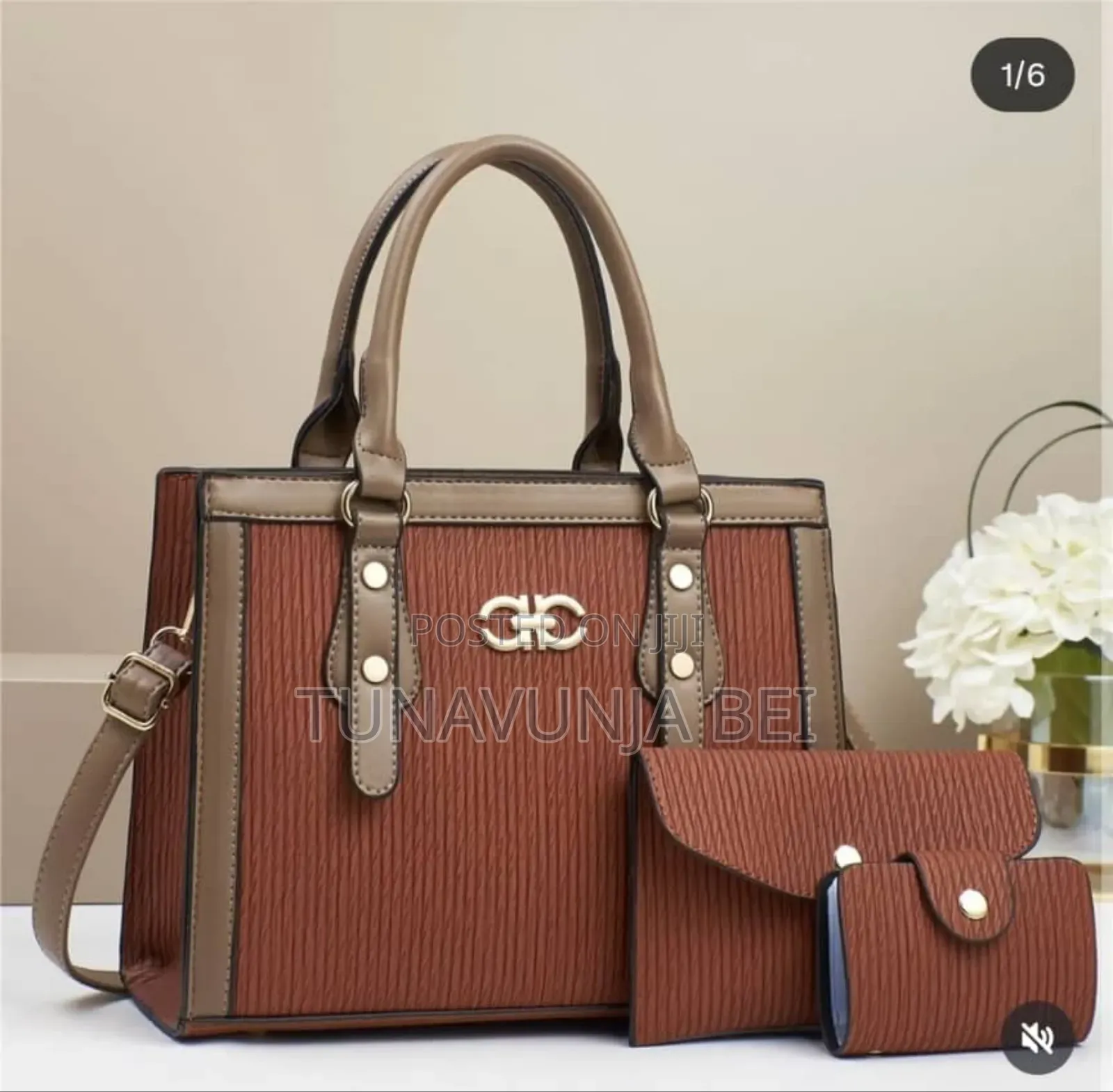 Hand Bags / Quality Material Handbags